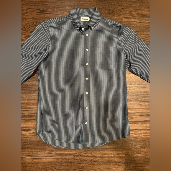 Taylor Stitch Other - Taylor Stitch The Jack Short in Rinsed Indigo Stripe. Size M.